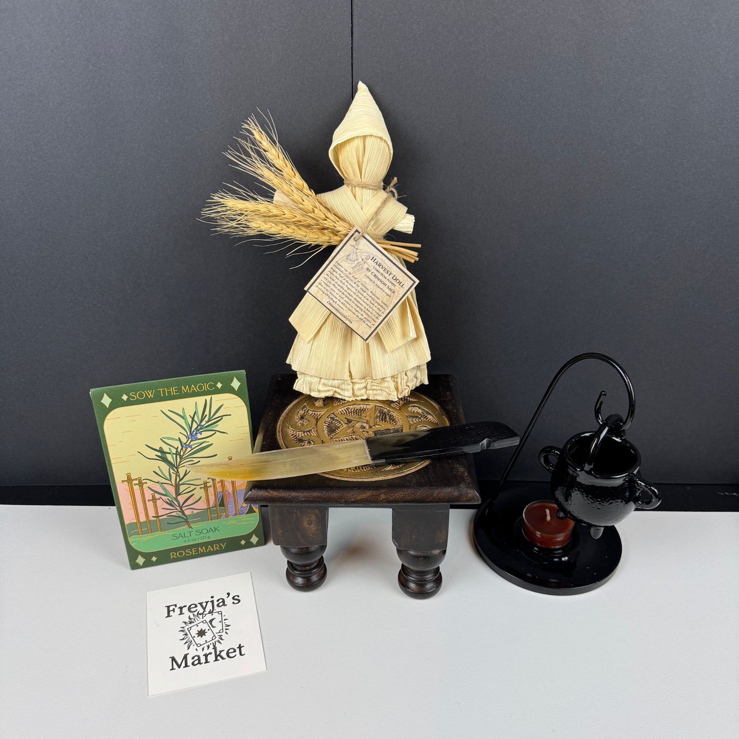 Freyja's Magic Scoop - Orange Ball Witchy Items