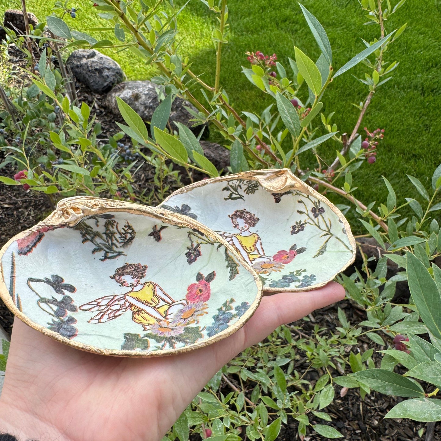 Shell Dish - Yellow Fairy