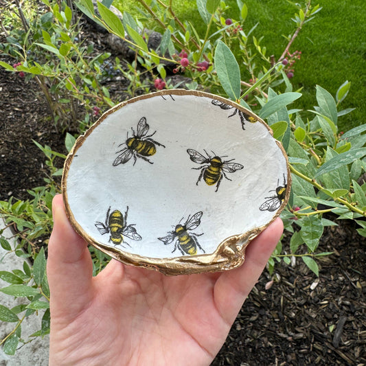 Shell Dish - Queen Bee