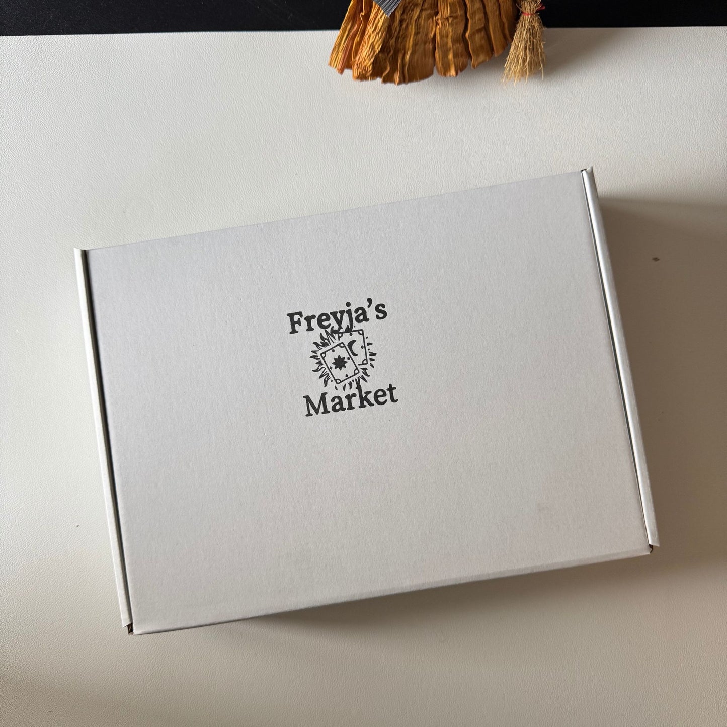 Freyja's Magic Scoop - Small Witchy Items & Crystals