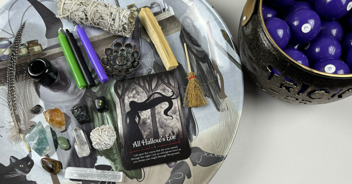 Freyja's Magic Scoop - Small Witchy Items & Crystals (Purple Balls)