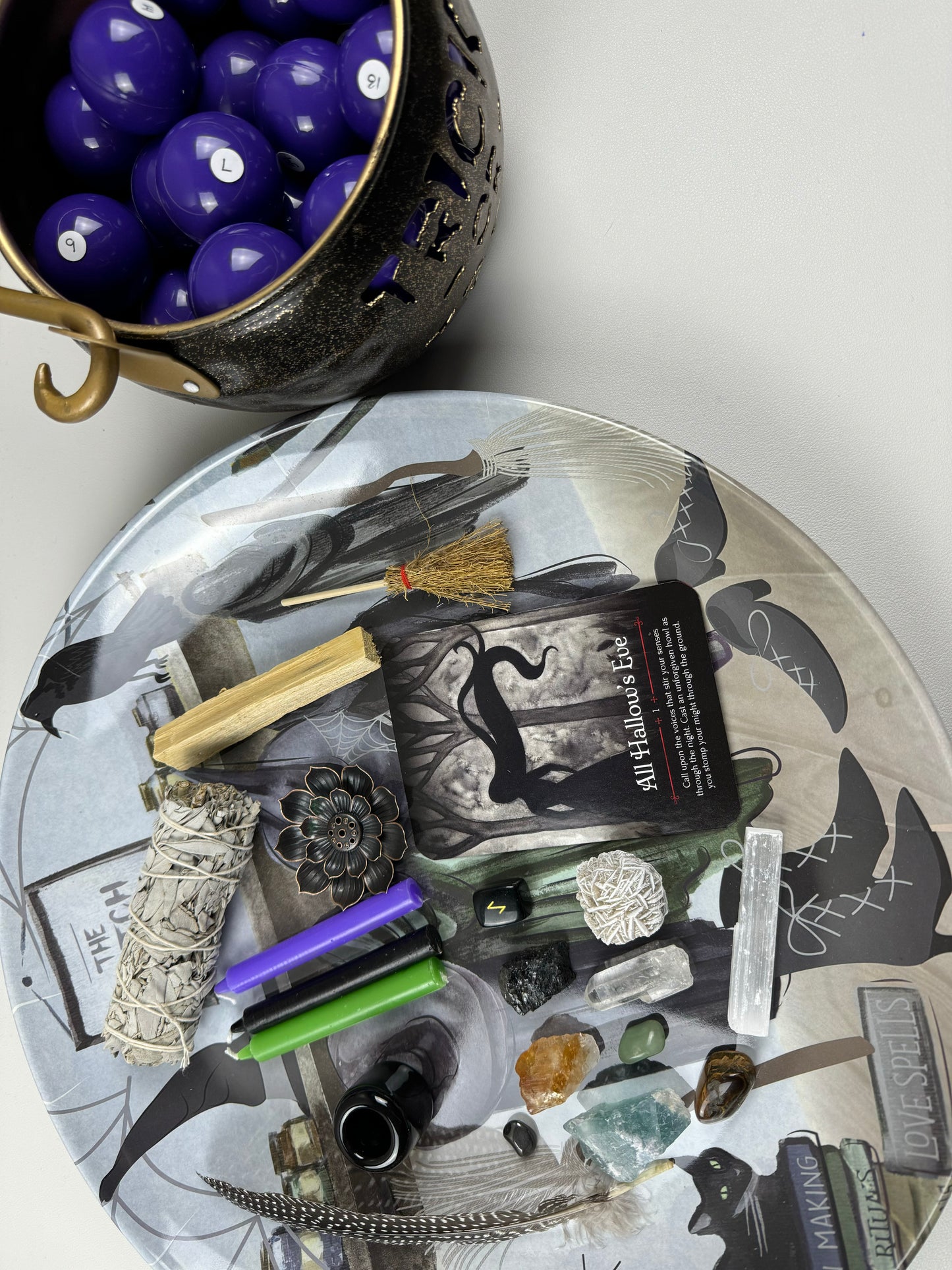 Freyja's Magic Scoop - Small Witchy Items & Crystals (Purple Balls)